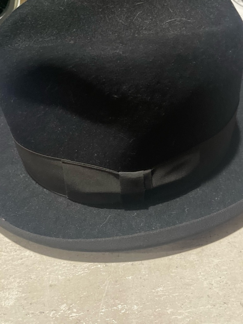 Classic Black Felt Fedora with Grosgrain Band